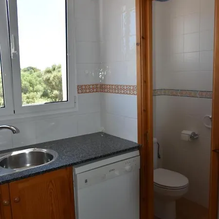 3 Bedroom Villa, Pool, 500m To Beach, Cala En Blanes Willa
