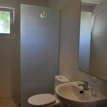 3 Bedroom Villa, Pool, 500m To Beach, Cala En Blanes